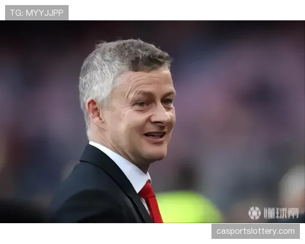 特写：时隔一年重返古迪逊公园，阿里收获主场球迷掌声